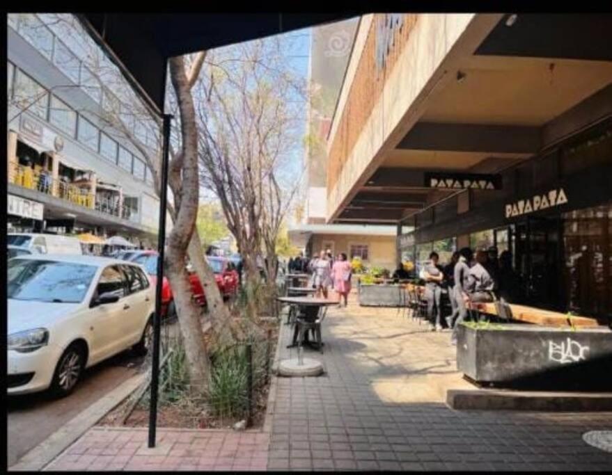 Air: Fox On Maboneng Apartment Johannesburg Exterior photo